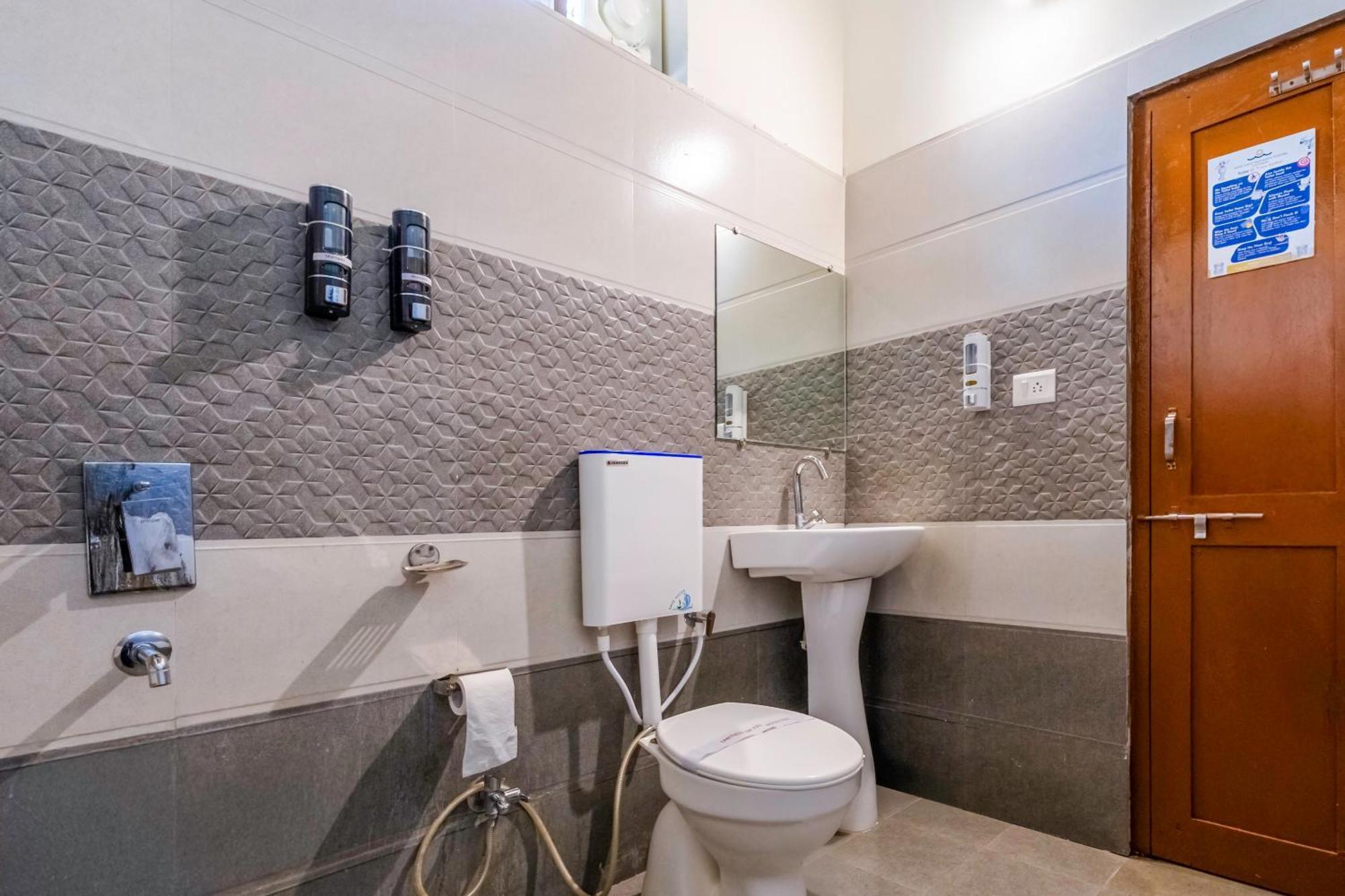 Wow Stayz2 Pachmarhi Foothill Cottages Εξωτερικό φωτογραφία