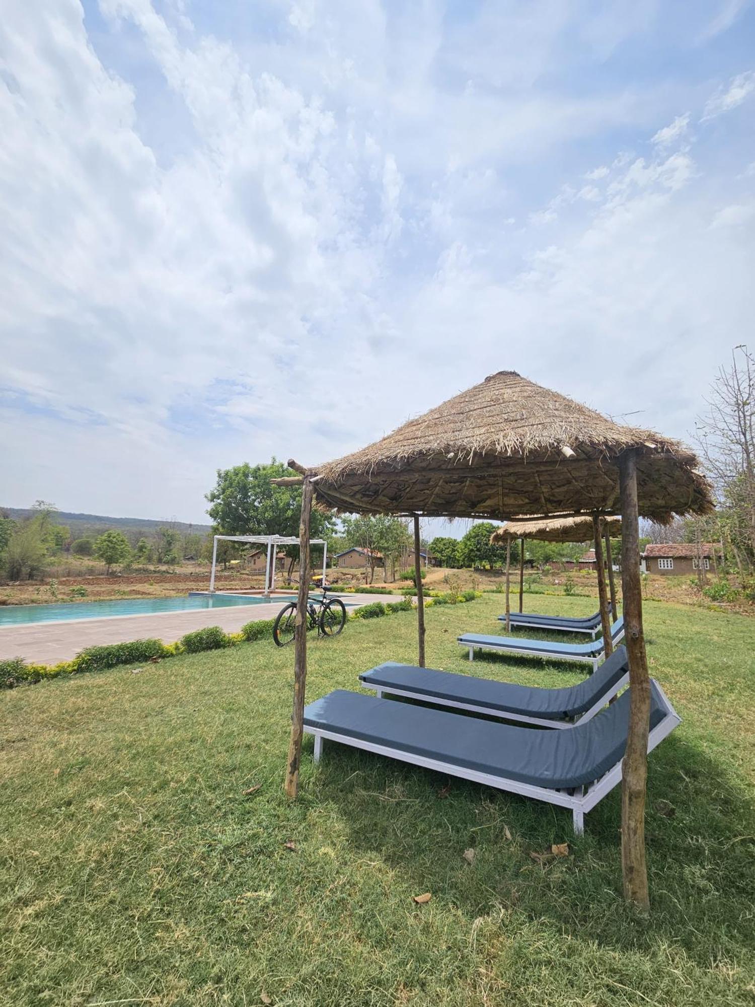 Wow Stayz2 Pachmarhi Foothill Cottages Εξωτερικό φωτογραφία